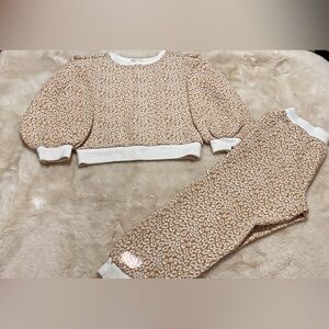 Janie and Jack  brand 
Leopard Print Kids set